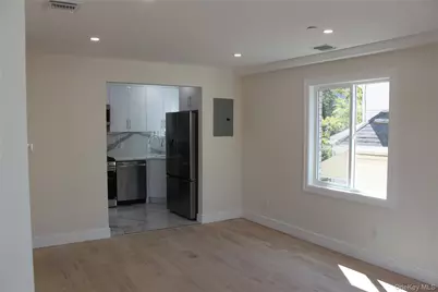 14516 106th Avenue, Jamaica, NY 11435 - Photo 35