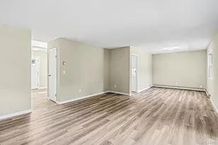 35 Lombardy Dr, Shirley, NY 11967 - Photo 9