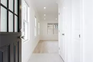 48 N Linwood, Port Washington, NY 11050 - Photo 3