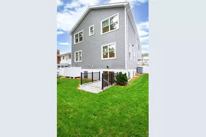 48 N Linwood #B, Port Washington, NY 11050 - Photo 25