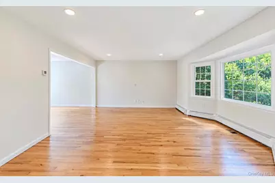 284 Marlin Street, Dix Hills, NY 11746 - Photo 21