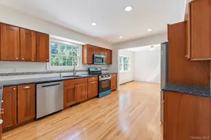 284 Marlin St, Dix Hills, NY 11746 - Photo 29