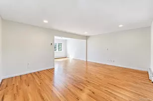 284 Marlin St, Dix Hills, NY 11746 - Photo 23