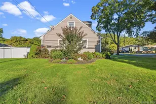 225 Harrison Ave, Miller Place, NY 11764 - Photo 11