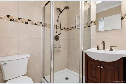460 Old Town Road #11I, Port Jefferson Station, NY 11776 - Photo 15