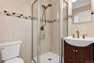 460 Old Town Rd, Port Jefferson Station, NY 11776 - Photo 15