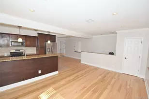 73-76 197th St, Fresh Meadows, NY 11366 - Photo 5