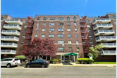 85-10 151st Avenue #5E, Howard Beach, NY 11414 - Photo 11