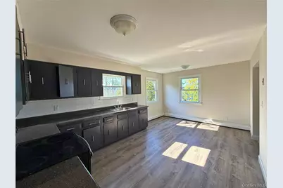 13 Woodrow Avenue #2, Yonkers, NY 10710 - Photo 5