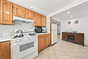 208 White Bridge Rd, Middletown, NY 10940 - Photo 11