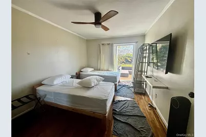 254-40 Craft Avenue #2nd Fl, Rosedale, NY 11422 - Photo 9
