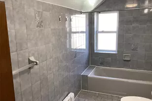 61-25 185th St, Fresh Meadows, NY 11365 - Photo 13