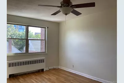 6125 185th Street, Fresh Meadows, NY 11365 - Photo 15
