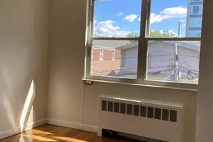 61-25 185th St, Fresh Meadows, NY 11365 - Photo 17