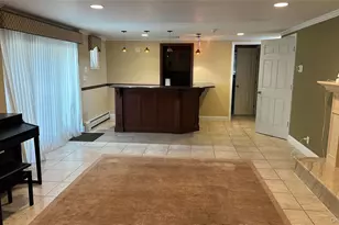 207 Maytime Dr, Jericho, NY 11753 - Photo 19
