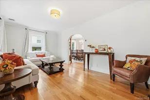 2546 Hicks St, Bellmore, NY 11710 - Photo 11