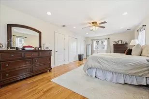 2546 Hicks St, Bellmore, NY 11710 - Photo 29