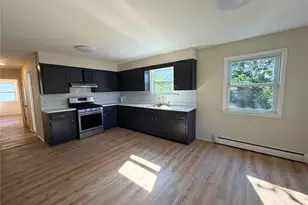 13 Woodrow Ave, Yonkers, NY 10710 - Photo 3