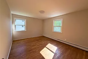 13 Woodrow Ave, Yonkers, NY 10710 - Photo 5