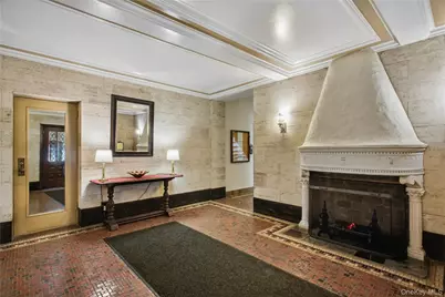 151 Centre #6F, New Rochelle, NY 10805 - Photo 9