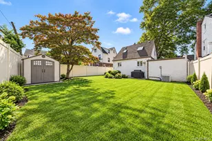 80-55 236th St, Bellerose, NY 11427 - Photo 23
