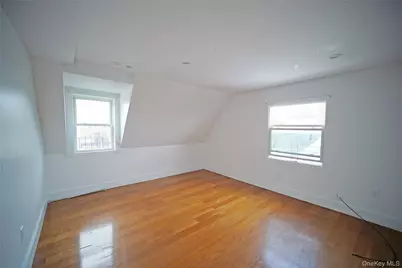 58 S 9th Avenue, Mount Vernon, NY 10550 - Photo 7