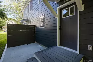 5 Douglas St, Poughkeepsie, NY 12603 - Photo 15