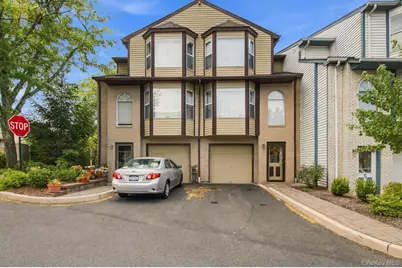 3 Nottingham Court, Nanuet, NY 10954 - Photo 1