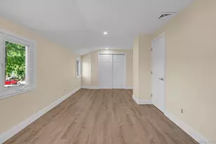 170 Park Ln, Massapequa, NY 11758 - Photo 17