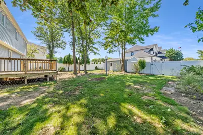 170 Park Lane, Massapequa, NY 11758 - Photo 29