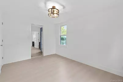 152 Summerfield Street #2L, Scarsdale, NY 10583 - Photo 5