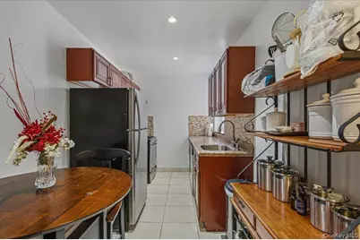 2107 Wallace Ave Wallace #6A, Bronx, NY 10462 - Photo 9