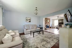 24 William Ave, Islip, NY 11751 - Photo 5