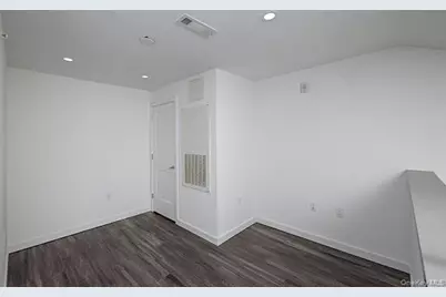 119 Searing Avenue #S121, Mineola, NY 11501 - Photo 11