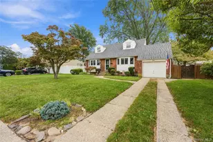 44 Dulittle St, North Babylon, NY 11703 - Photo 35