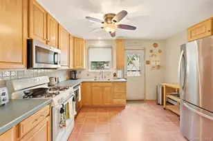 44 Dulittle St, North Babylon, NY 11703 - Photo 13
