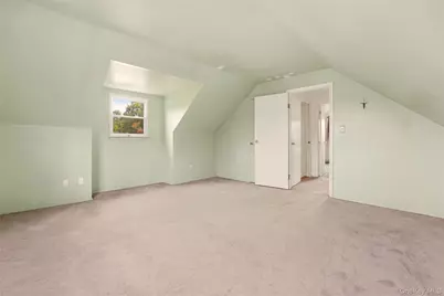 44 Dulittle Street, North Babylon, NY 11703 - Photo 21