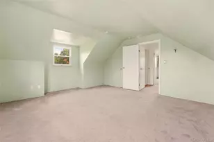 44 Dulittle St, North Babylon, NY 11703 - Photo 21