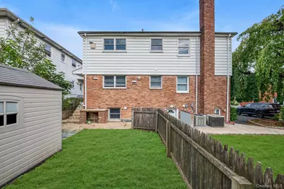 7 Linwood Road N, Port Washington, NY 11050 - Photo 13