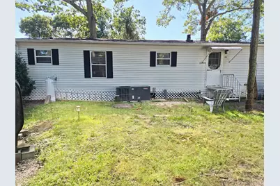 37-28 Hubbard Avenue, Riverhead, NY 11901 - Photo 27