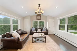 1 Sherwood Rd, Congers, NY 10920 - Photo 9