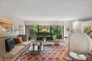 4 Spring Hollow, Roslyn, NY 11576 - Photo 3