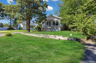 3 School St, Ronkonkoma, NY 11779 - Photo 5