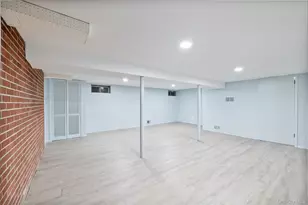 423 Westview Ave, Deer Park, NY 11729 - Photo 23