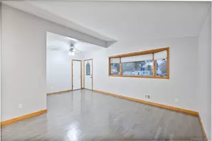 423 Westview Ave, Deer Park, NY 11729 - Photo 7