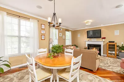143 Paddington Circle, Smithtown, NY 11787 - Photo 7