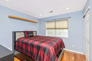 143 Paddington Cir, Smithtown, NY 11787 - Photo 21