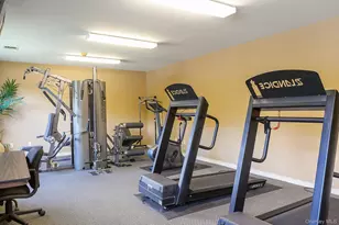 143 Paddington Cir, Smithtown, NY 11787 - Photo 27