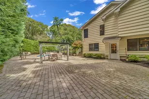 20 Old Route 25A, Northport, NY 11768 - Photo 11