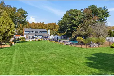 24 Quintree Lane, Melville, NY 11747 - Photo 41